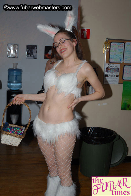 2Much.net and LiveCamNetwork.com Party