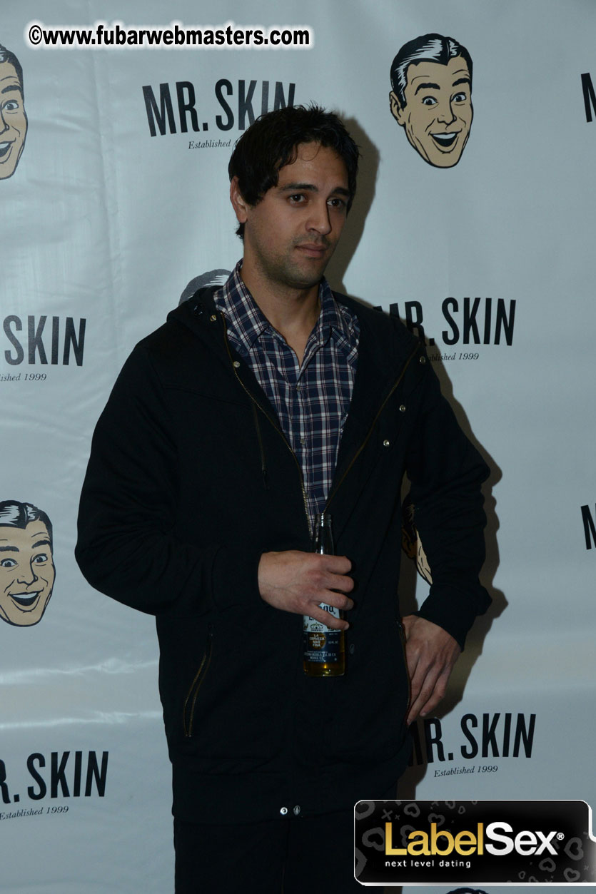 Mini Kiss Performance