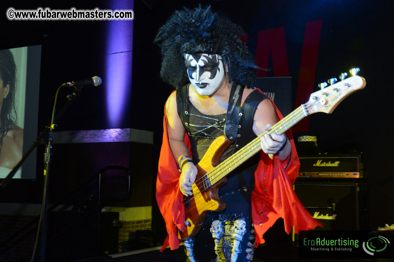 Mini Kiss Performance