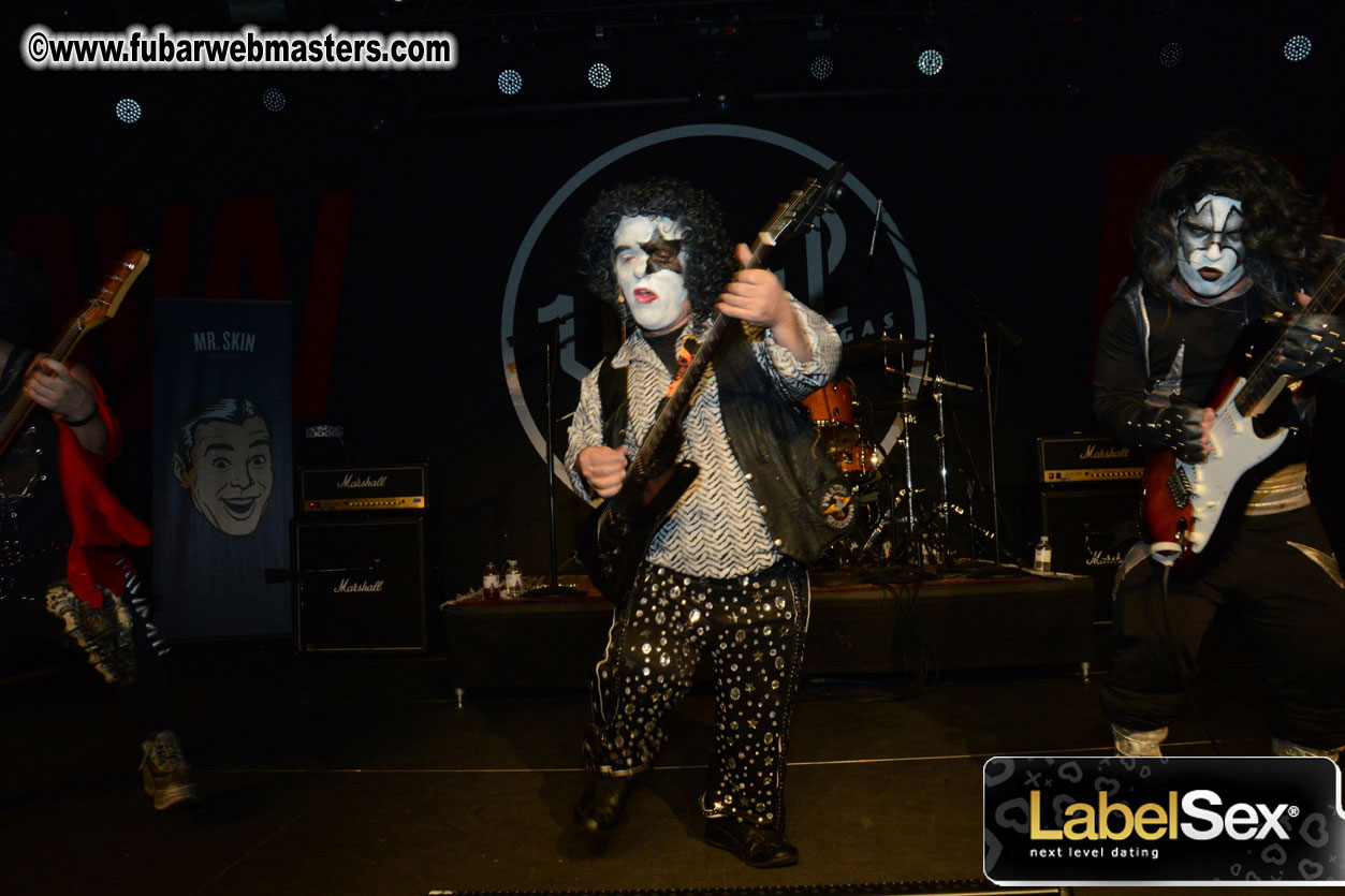 Mini Kiss Performance