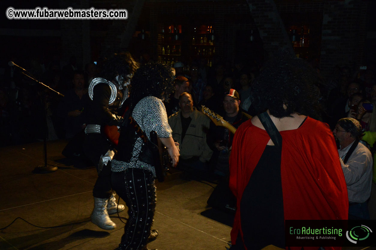 Mini Kiss Performance