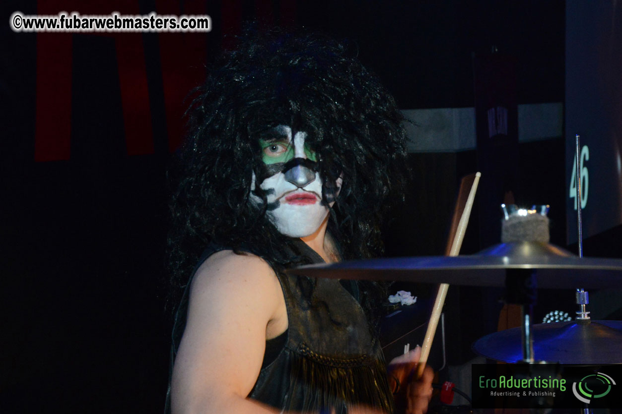 Mini Kiss Performance