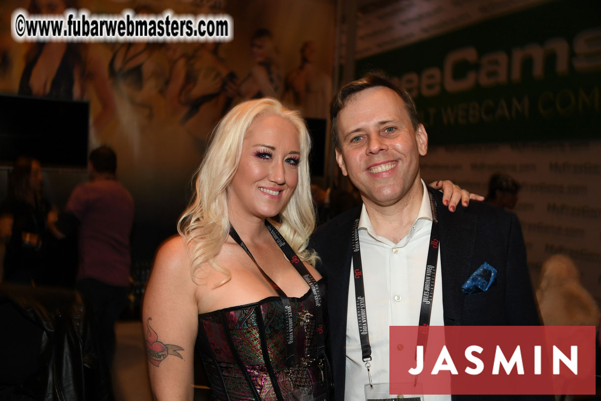 AVN