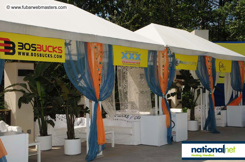 The 12 Clicks Cash End of Summer Pool Party