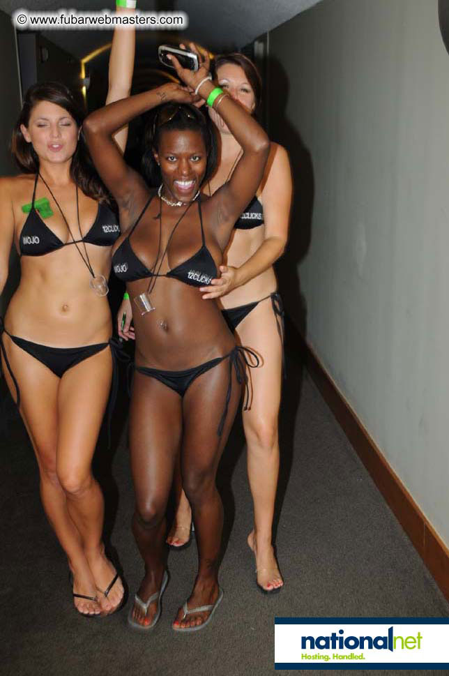 The 12 Clicks Cash End of Summer Pool Party