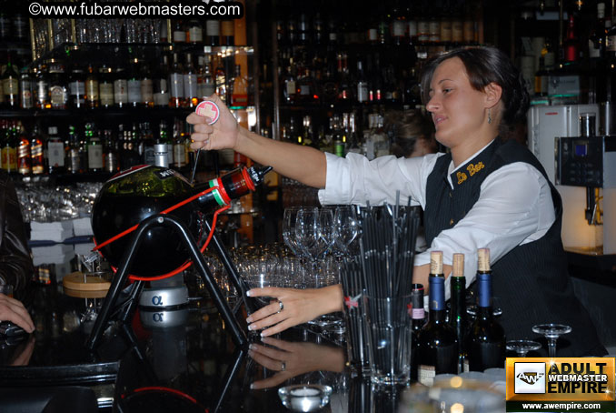 Pre-Show Networking Bar