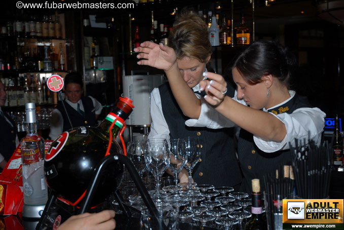 Pre-Show Networking Bar