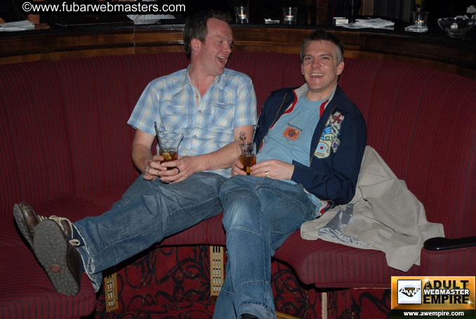 Pre-Show Networking Bar