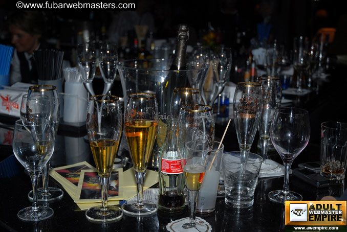 Pre-Show Networking Bar