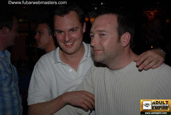 Pre-Show Networking Bar