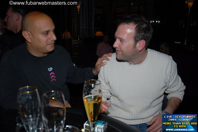 Pre-Show Networking Bar