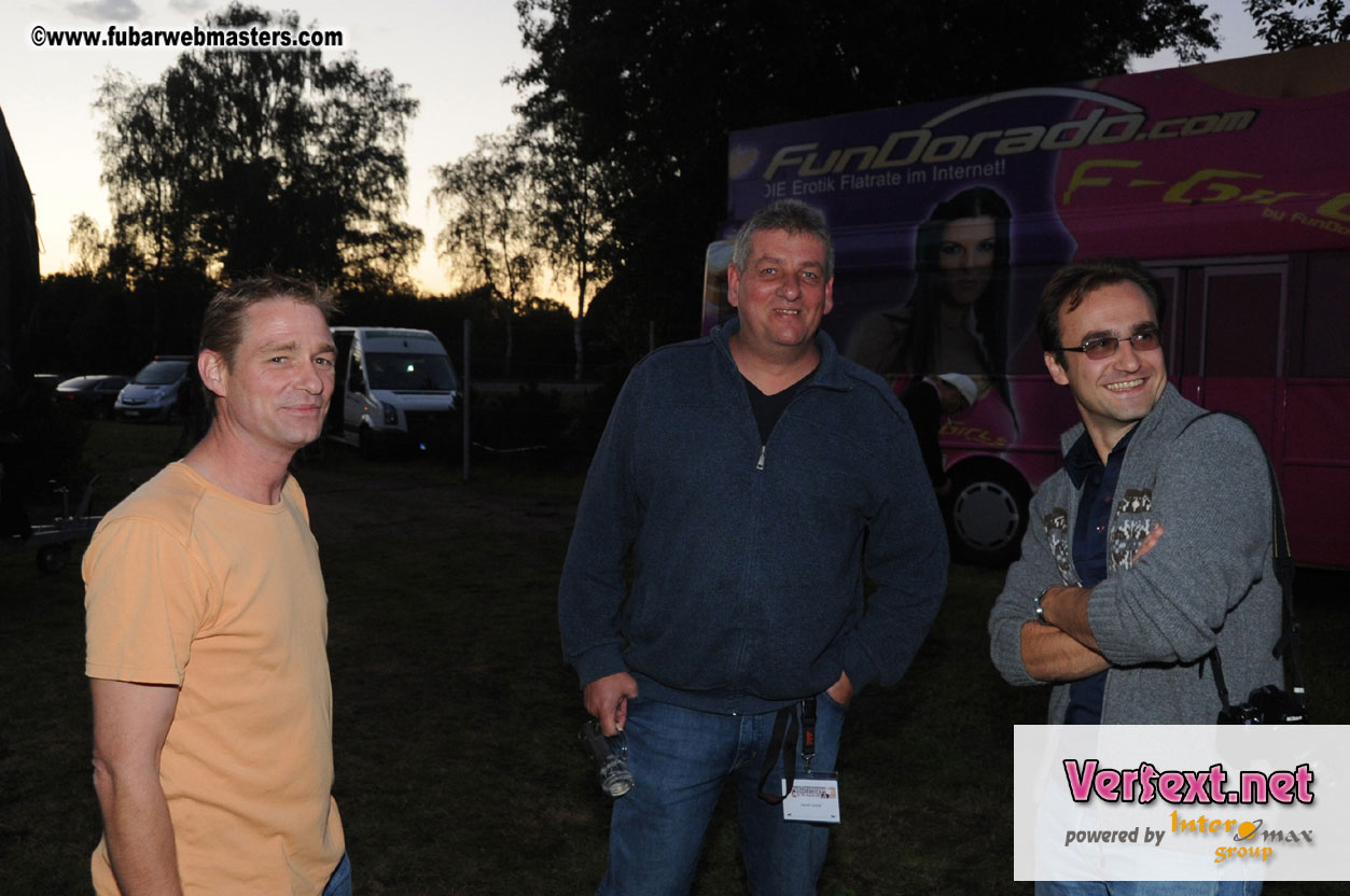 Friday - Behind the scenes & Party