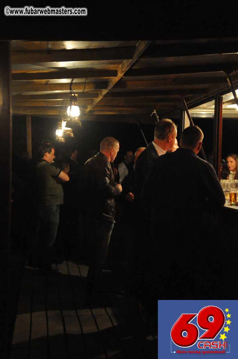 Friday - Behind the scenes & Party