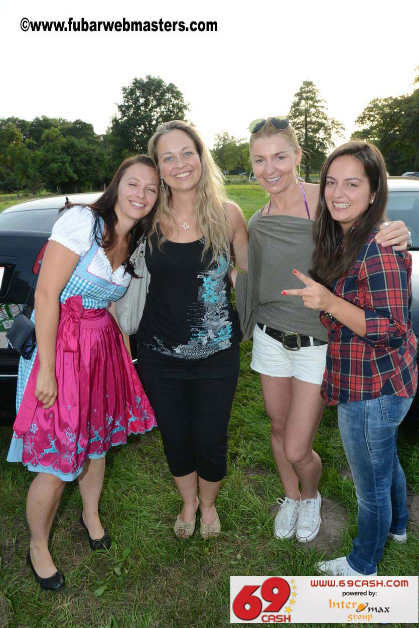 Friday Warm-up Party