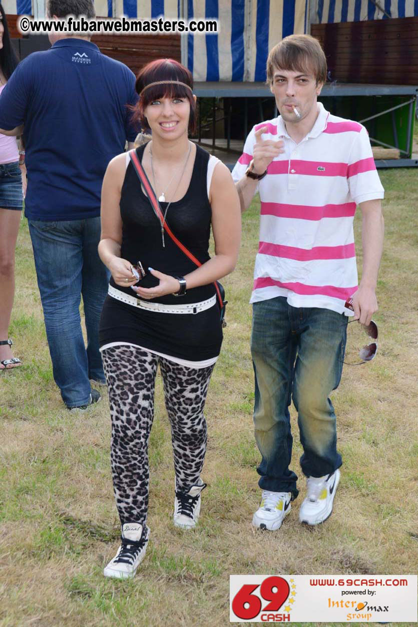 Friday Warm-up Party