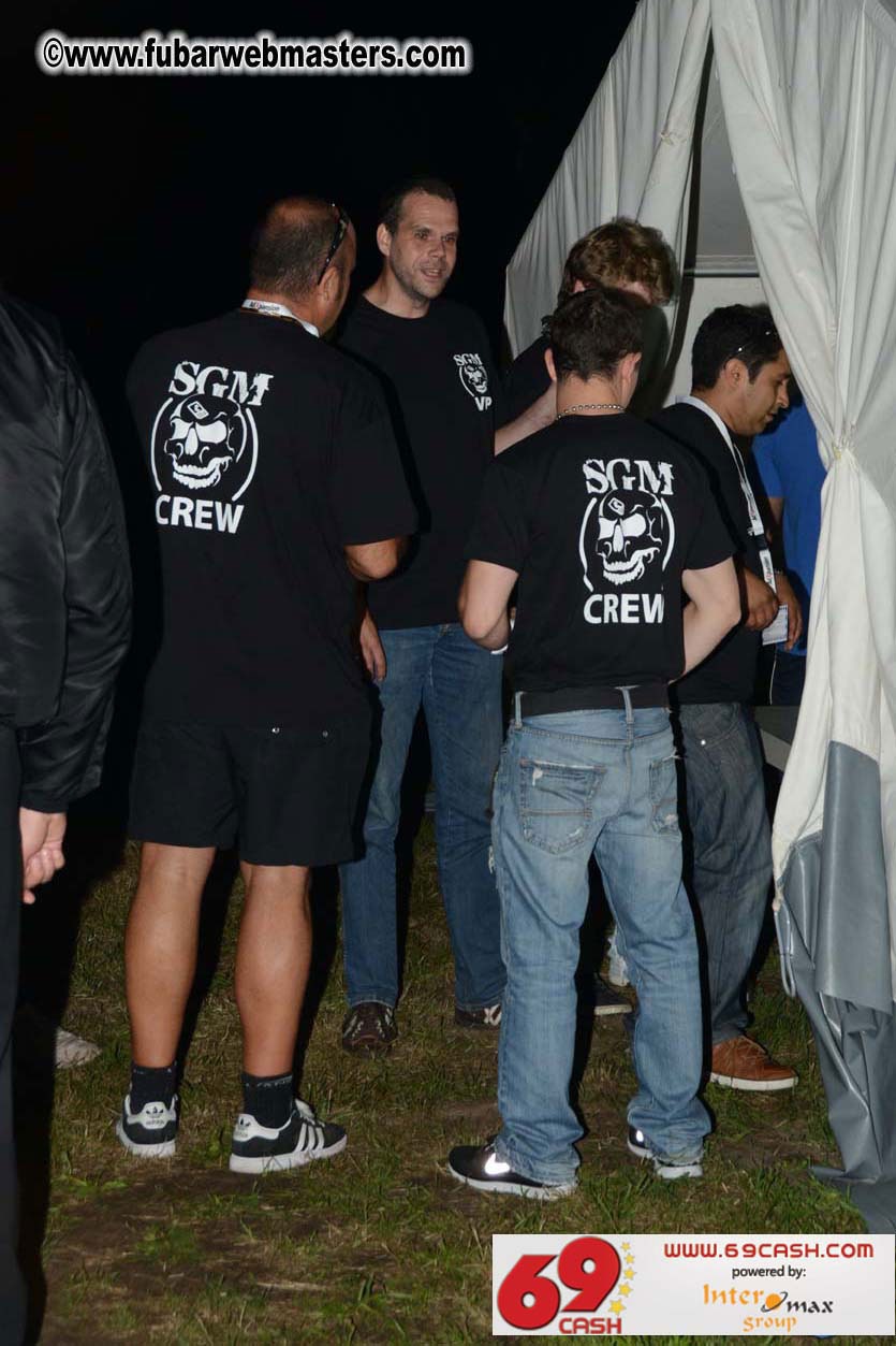 Friday Warm-up Party