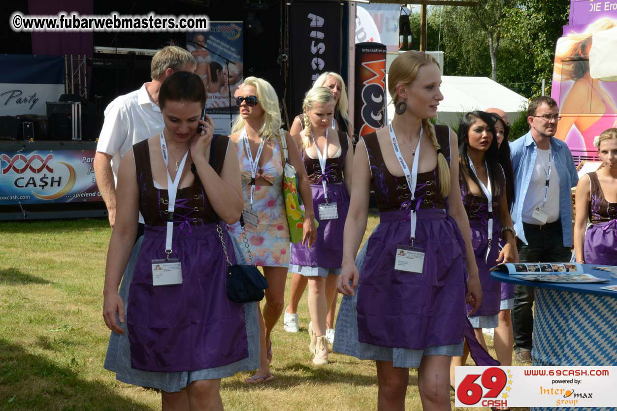 Adult Webmaster Meeting day