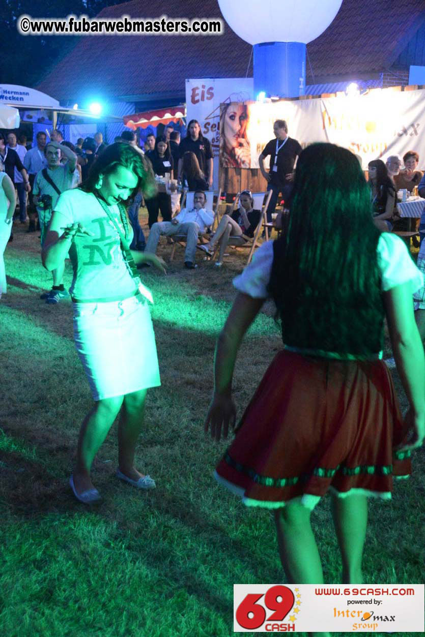 Adult Webmaster Meeting Evening Party