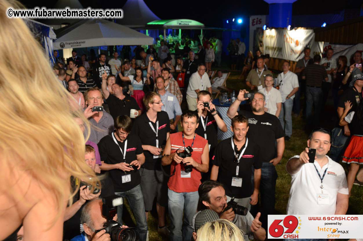 Adult Webmaster Meeting Evening Party