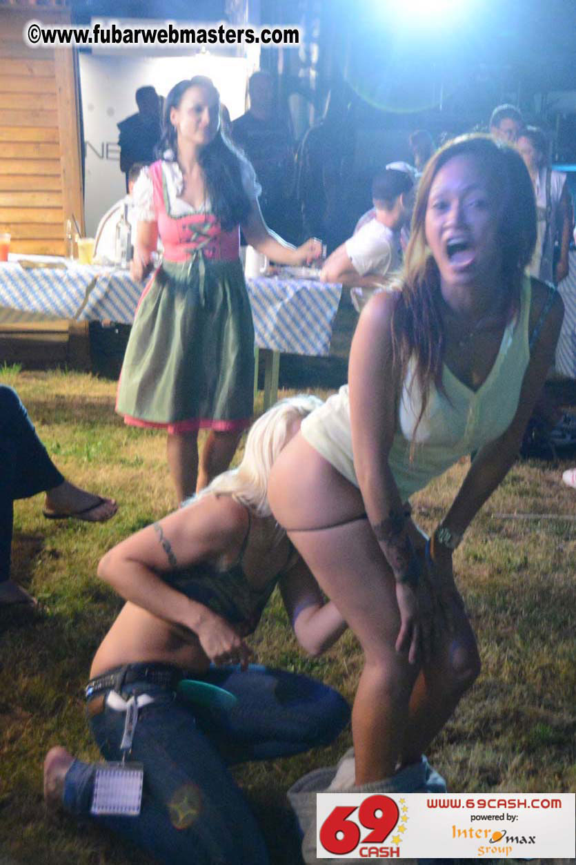 Adult Webmaster Meeting Evening Party