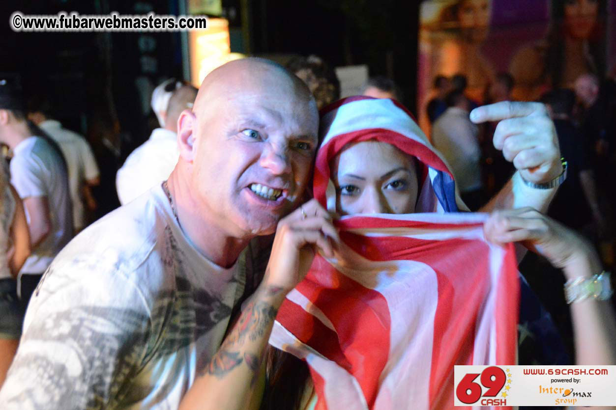 Adult Webmaster Meeting Evening Party