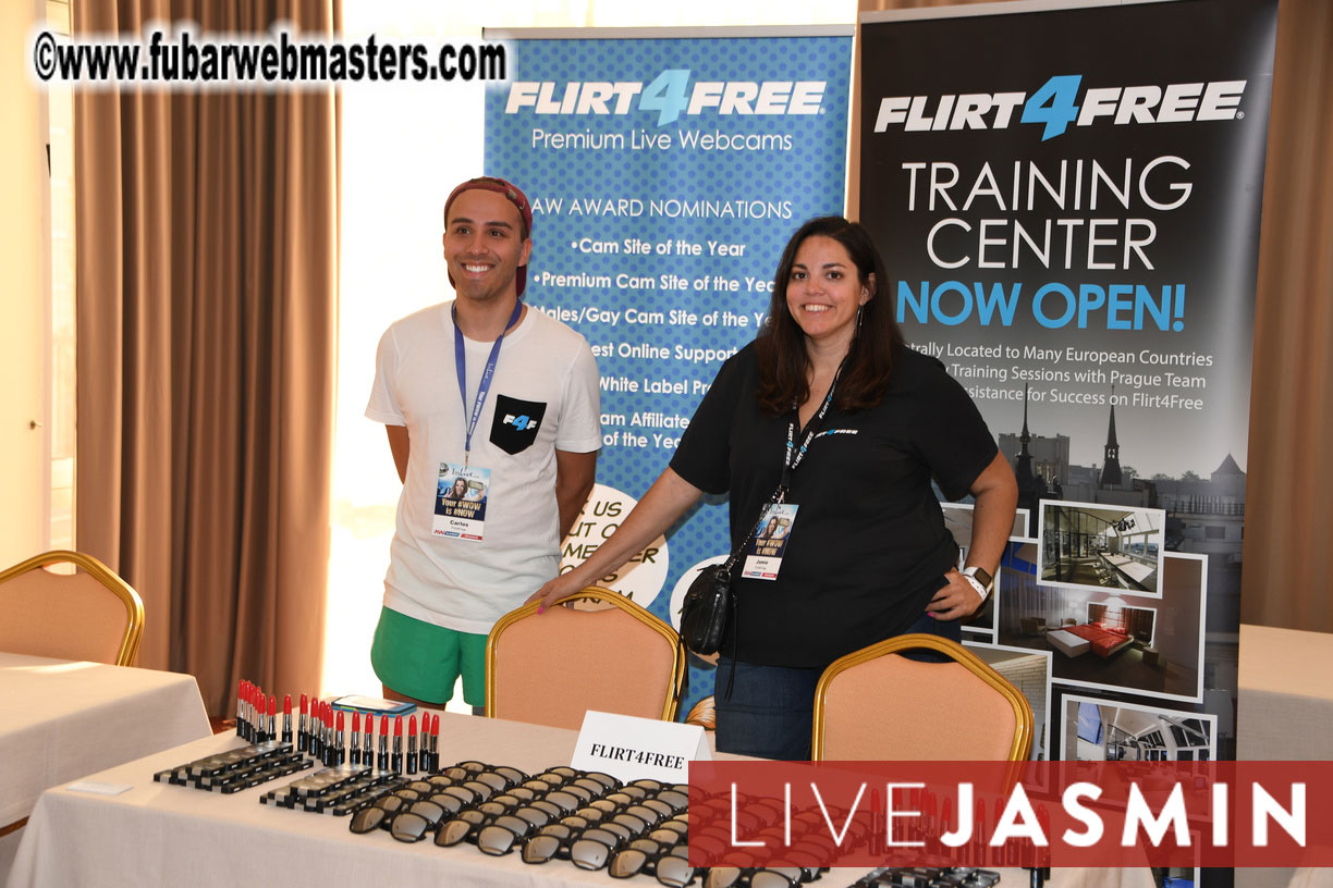 AWSUMMIT??s Meet Market