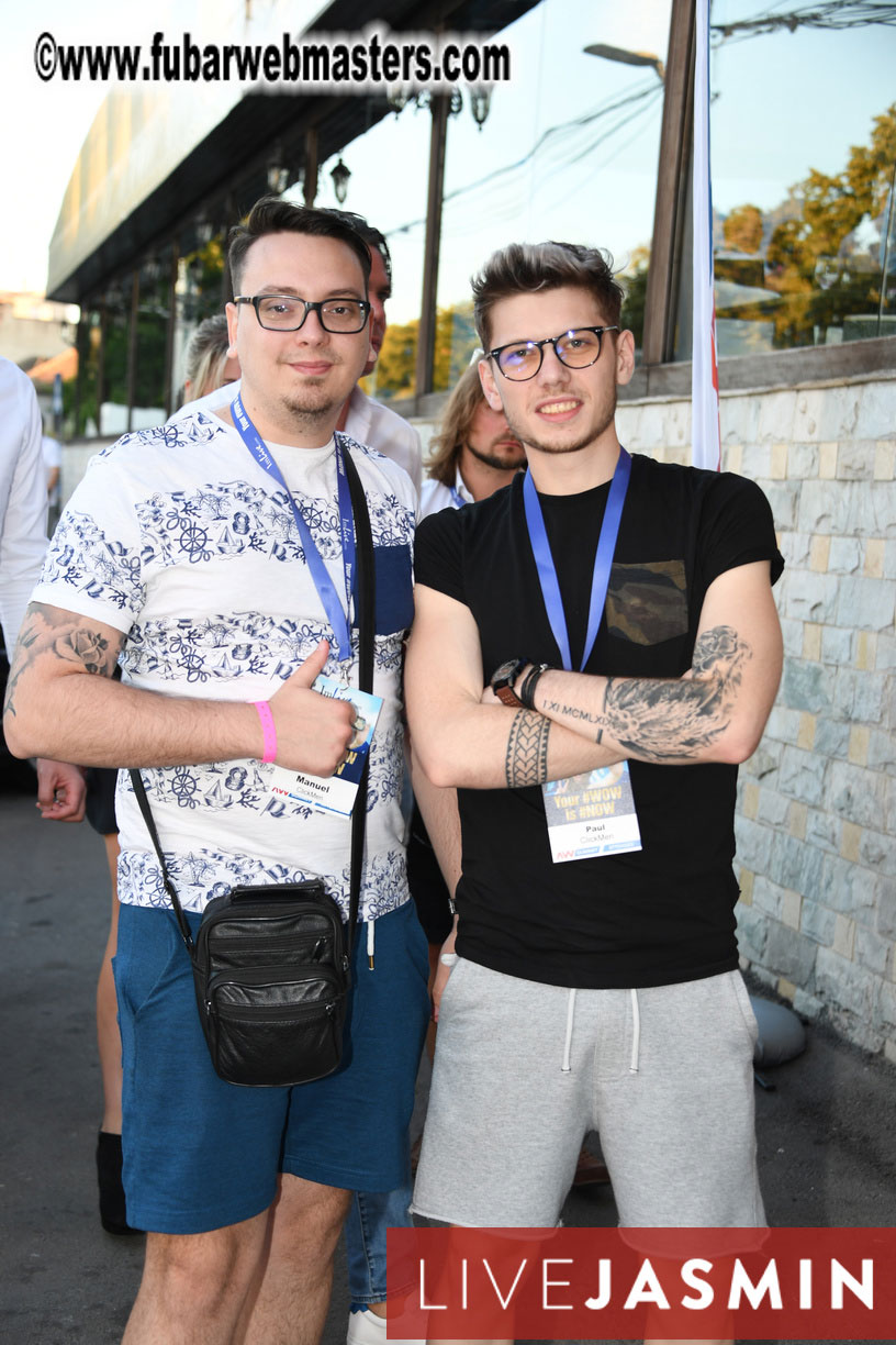 SkyPrivate??s Mix and Mingle Welcome Dinner