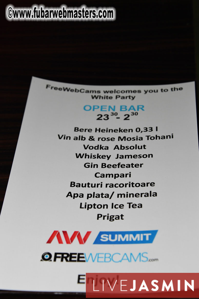 FreeWebCams White Party