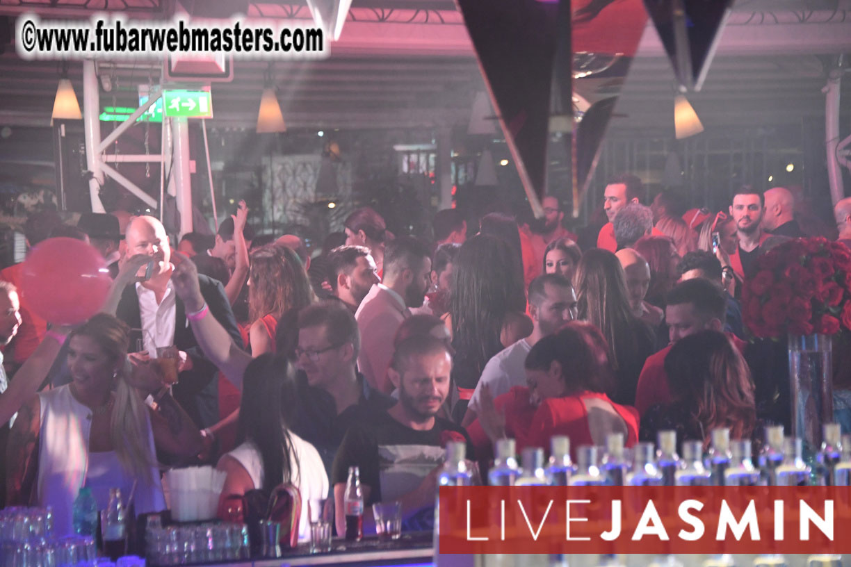 Jasmin Crazy Red Party