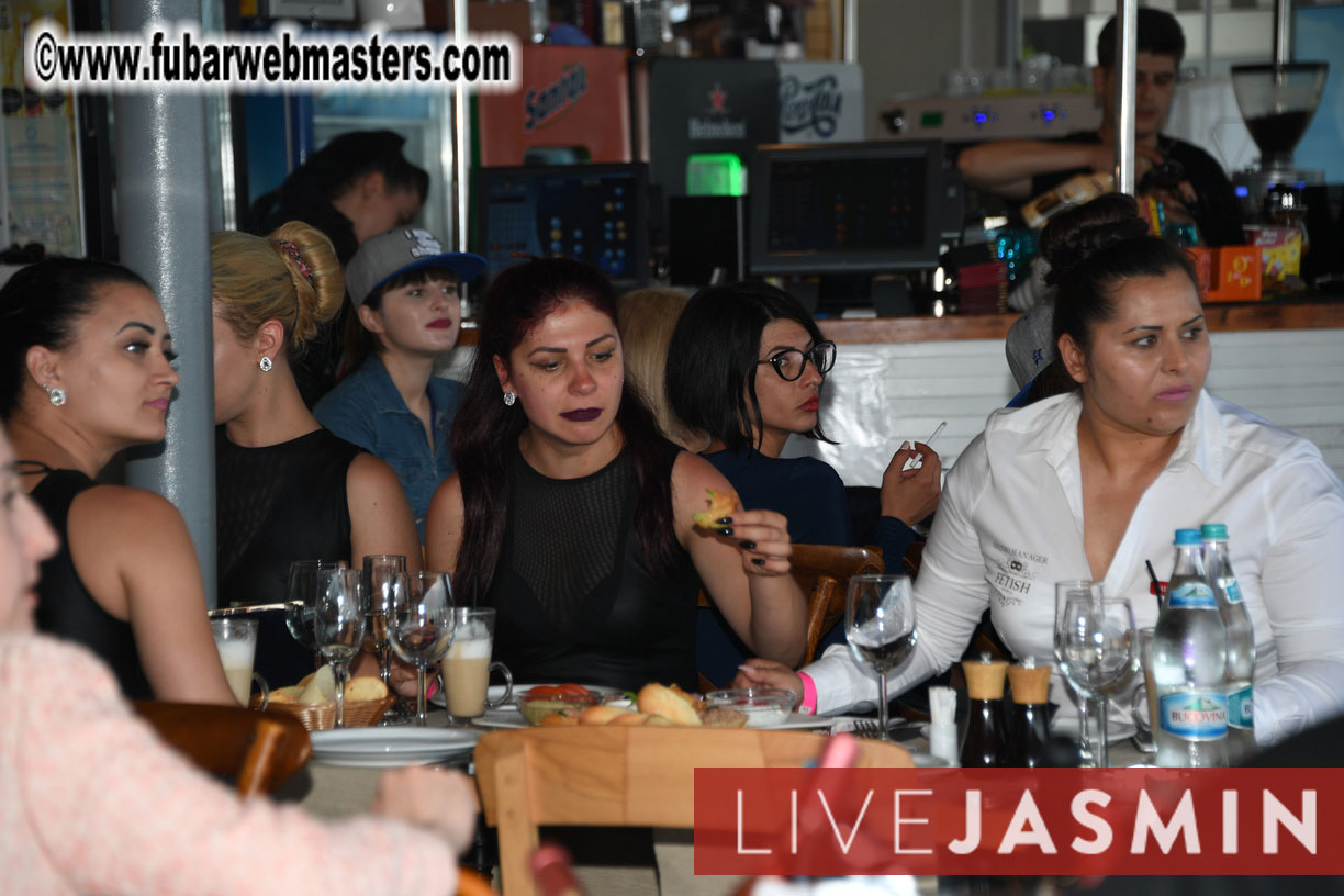 YNOT Cam Girl Dinner