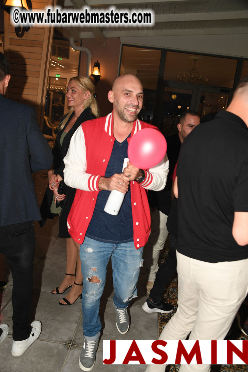 Spontanious After Party at the Hotel