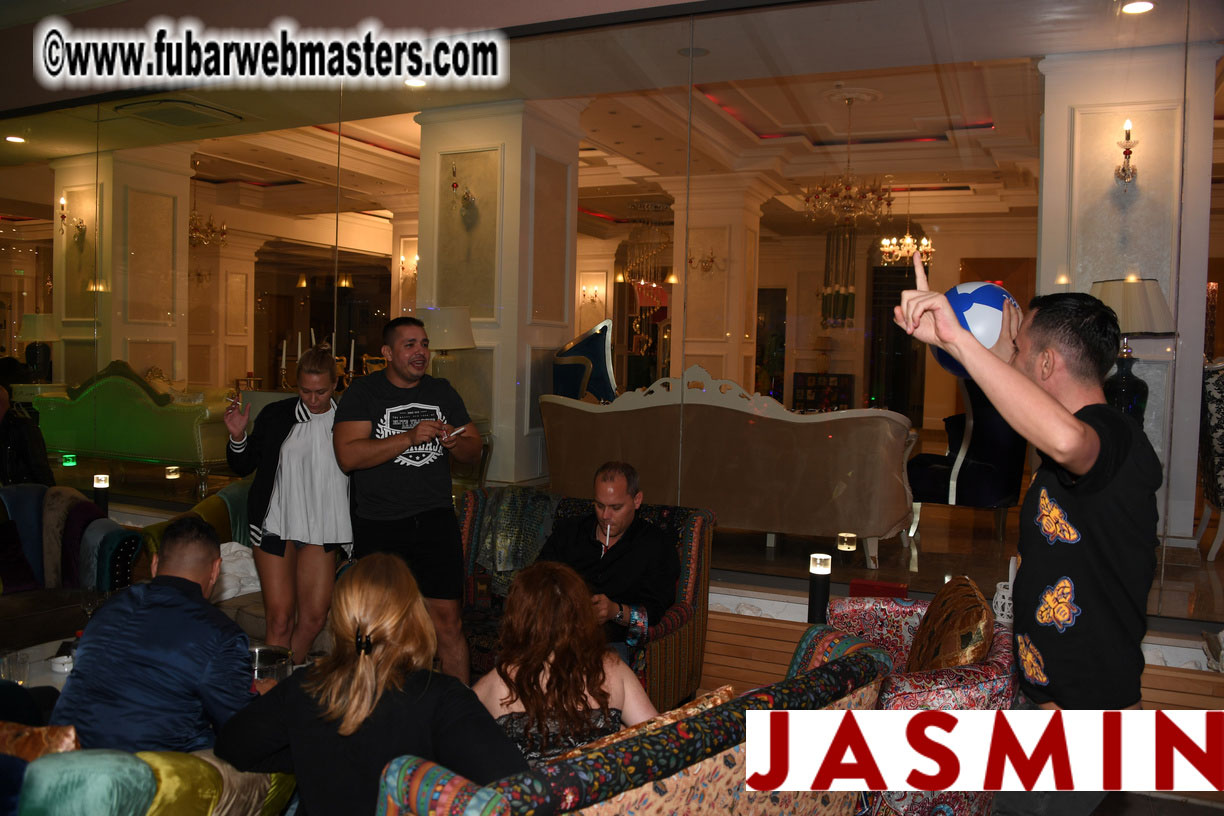 Spontanious After Party at the Hotel