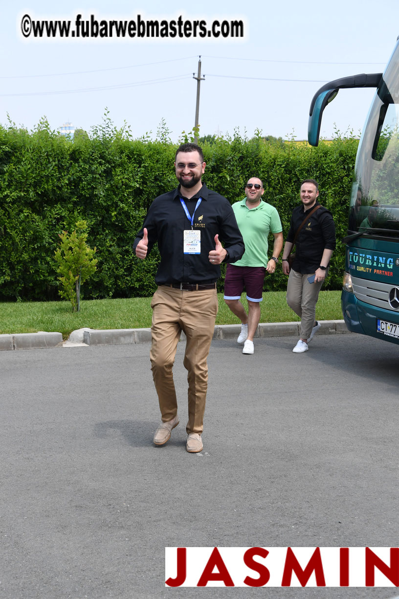 Royal Girls - Shooting Range