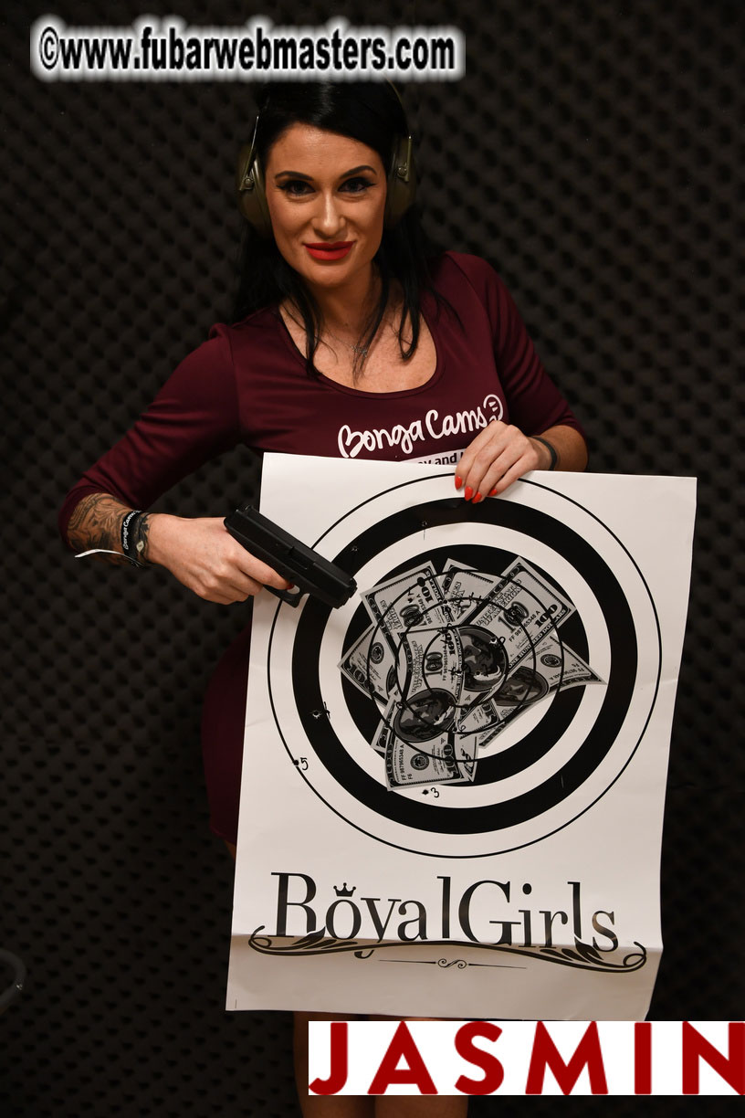 Royal Girls - Shooting Range