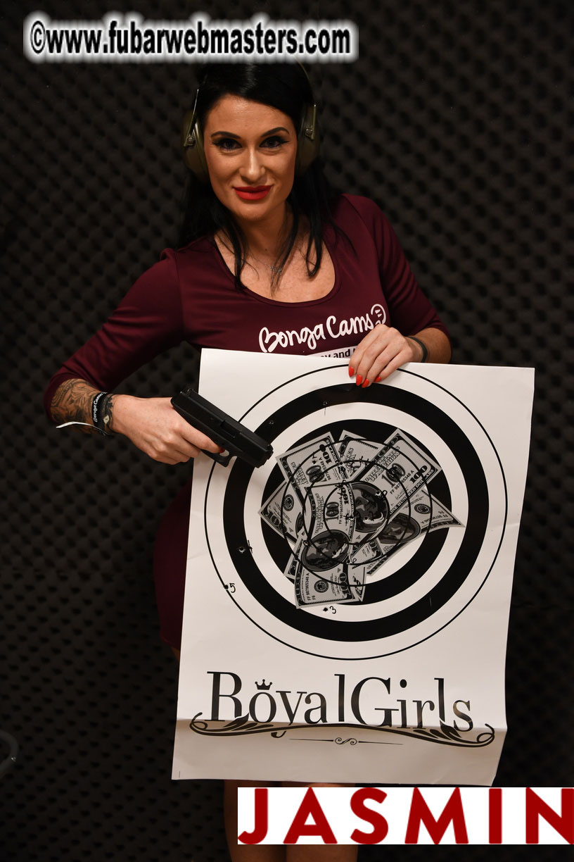 Royal Girls - Shooting Range
