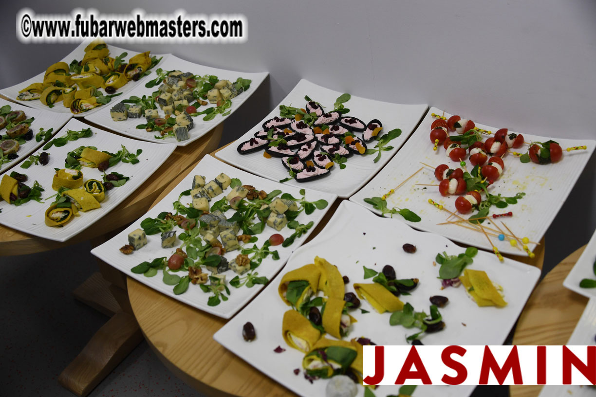 Royal Girls - Shooting Range