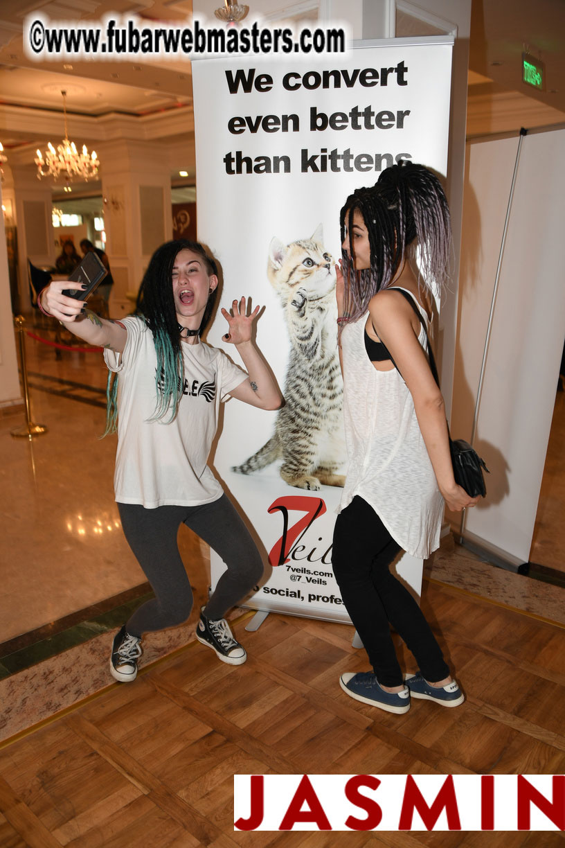 LittleRedBunny Cocktail Hours