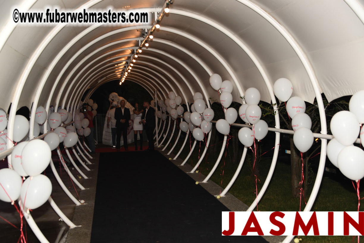 BongaCams SENSATION Party (White Party)