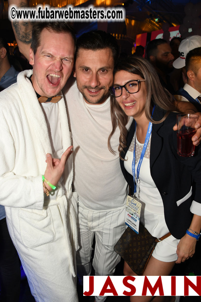 BongaCams SENSATION Party (White Party)