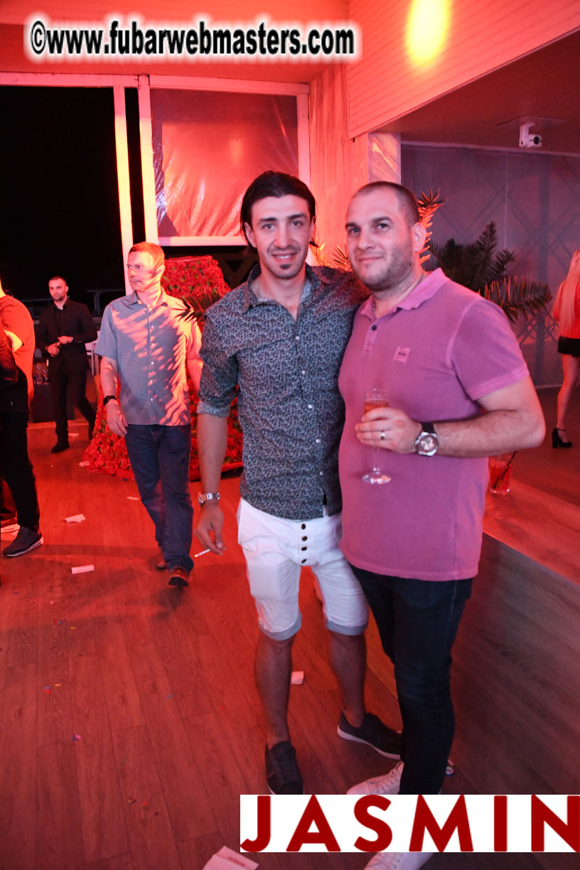 Jasmin presents: The Red Element