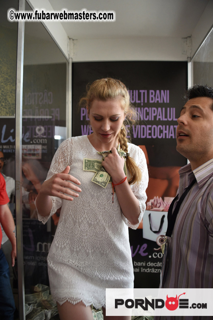 Imlive Cash Cube Machine - day1