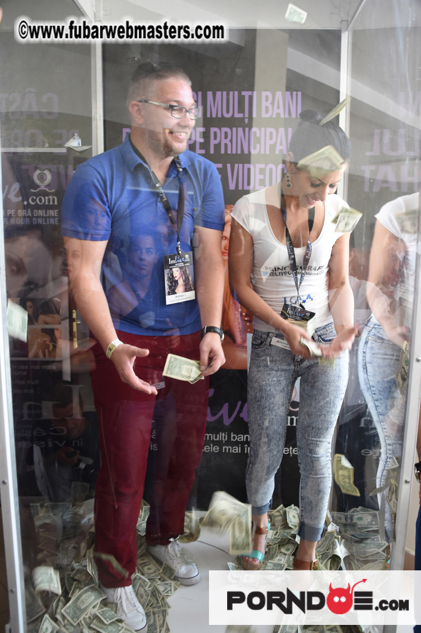 Imlive Cash Cube Machine - day1