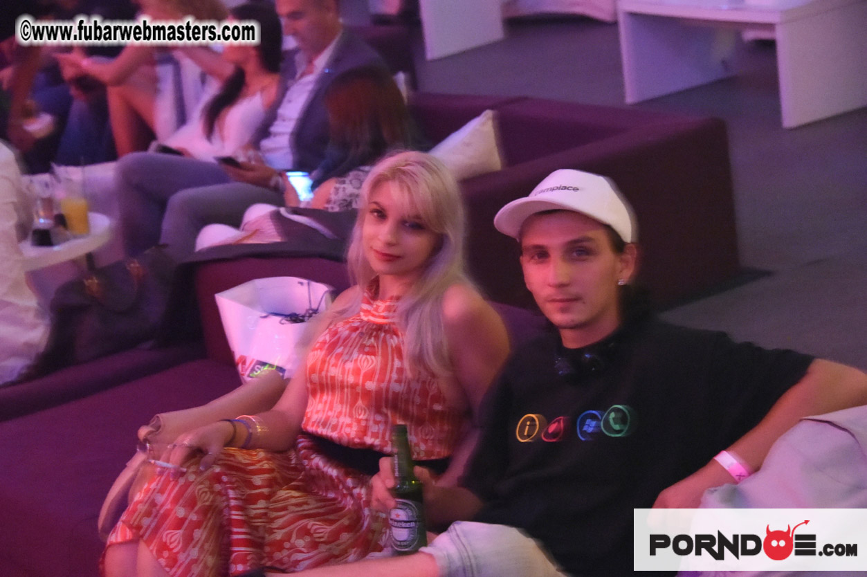 Party at EGO- Live Cams We Love ! 