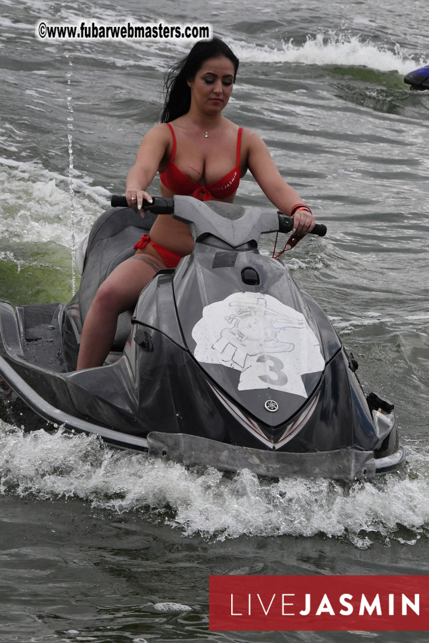 LiveJasmin Watersports
