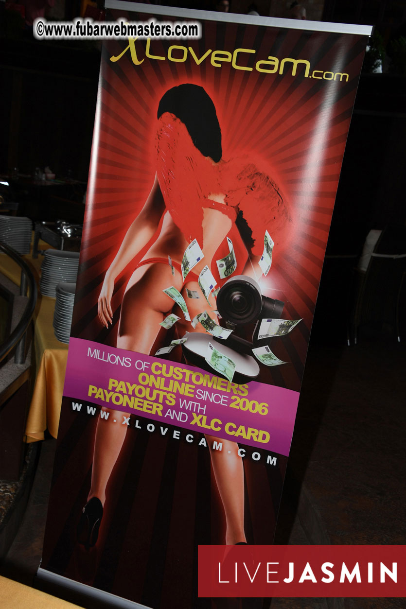 XLoveCam Dinner @ Crazy Beach