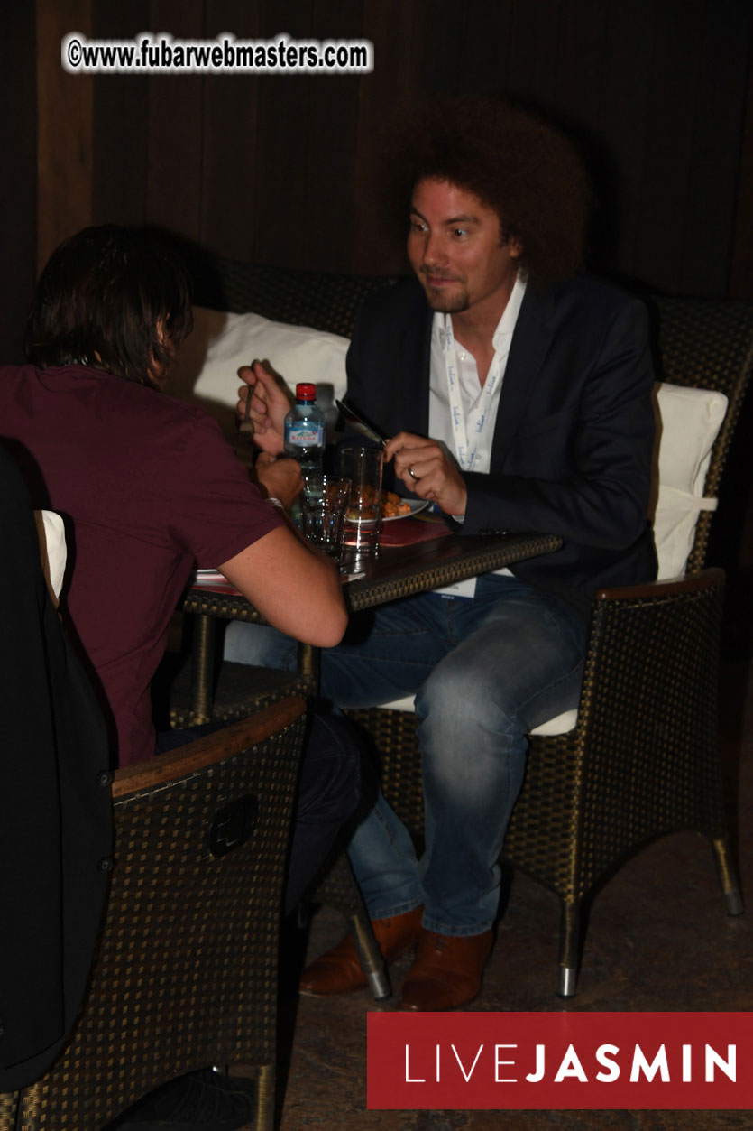 XLoveCam Dinner @ Crazy Beach