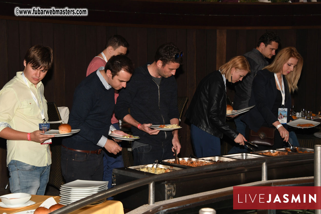 XLoveCam Dinner @ Crazy Beach