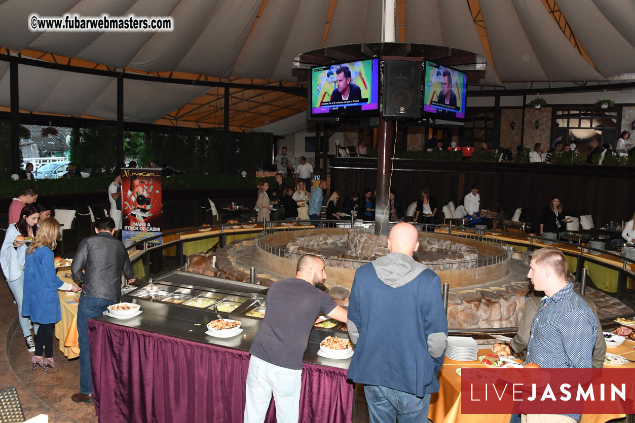 XLoveCam Dinner @ Crazy Beach