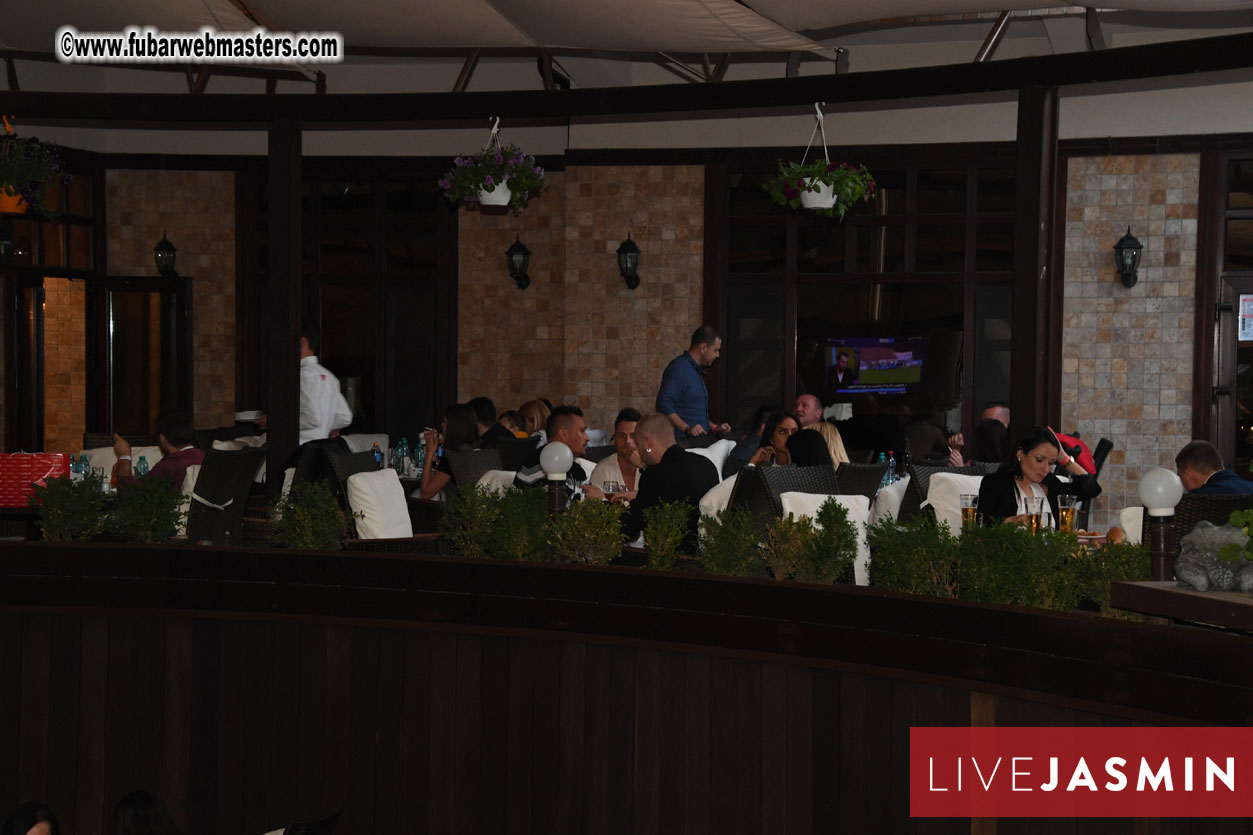 XLoveCam Dinner @ Crazy Beach