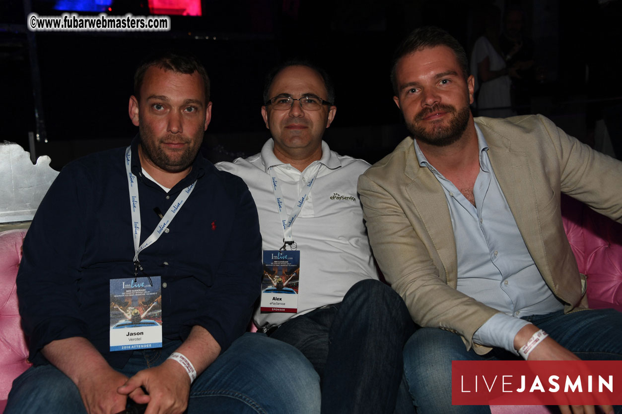 FreeWebCams White Party @ Bellagio Club